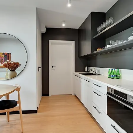 Boutique Aura 40 By Grand Apartment Danzig