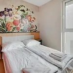 Boutique Aura 40 By Grand
