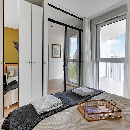 Boutique Aura 40 By Grand