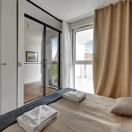 Boutique Aura 40 By Grand