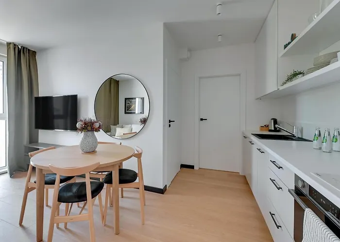 Boutique Aura 40 By Grand