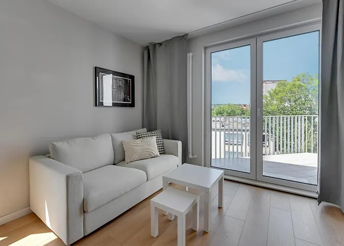Boutique Aura 40 By Grand *